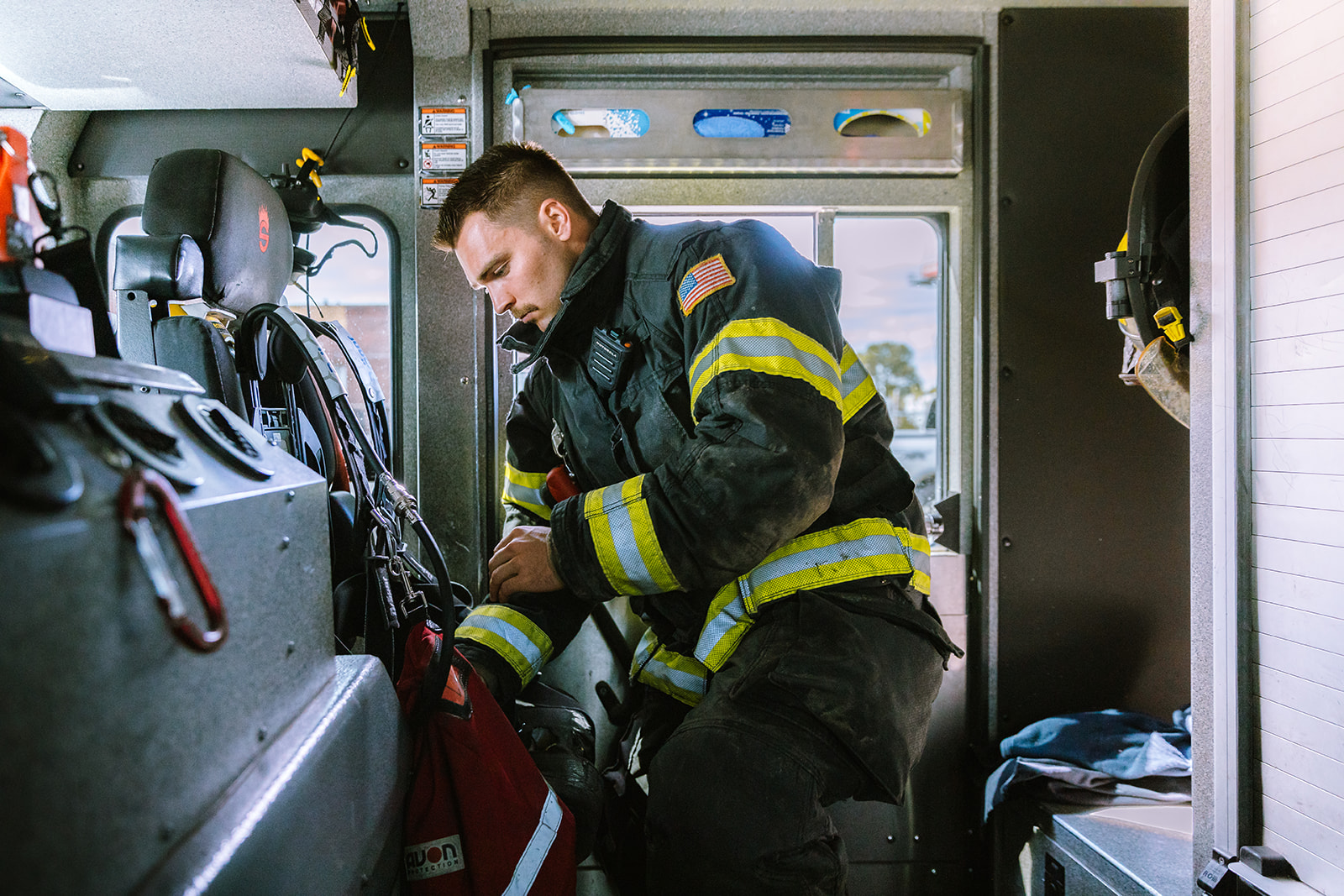 DFD: Firefighter in full gear