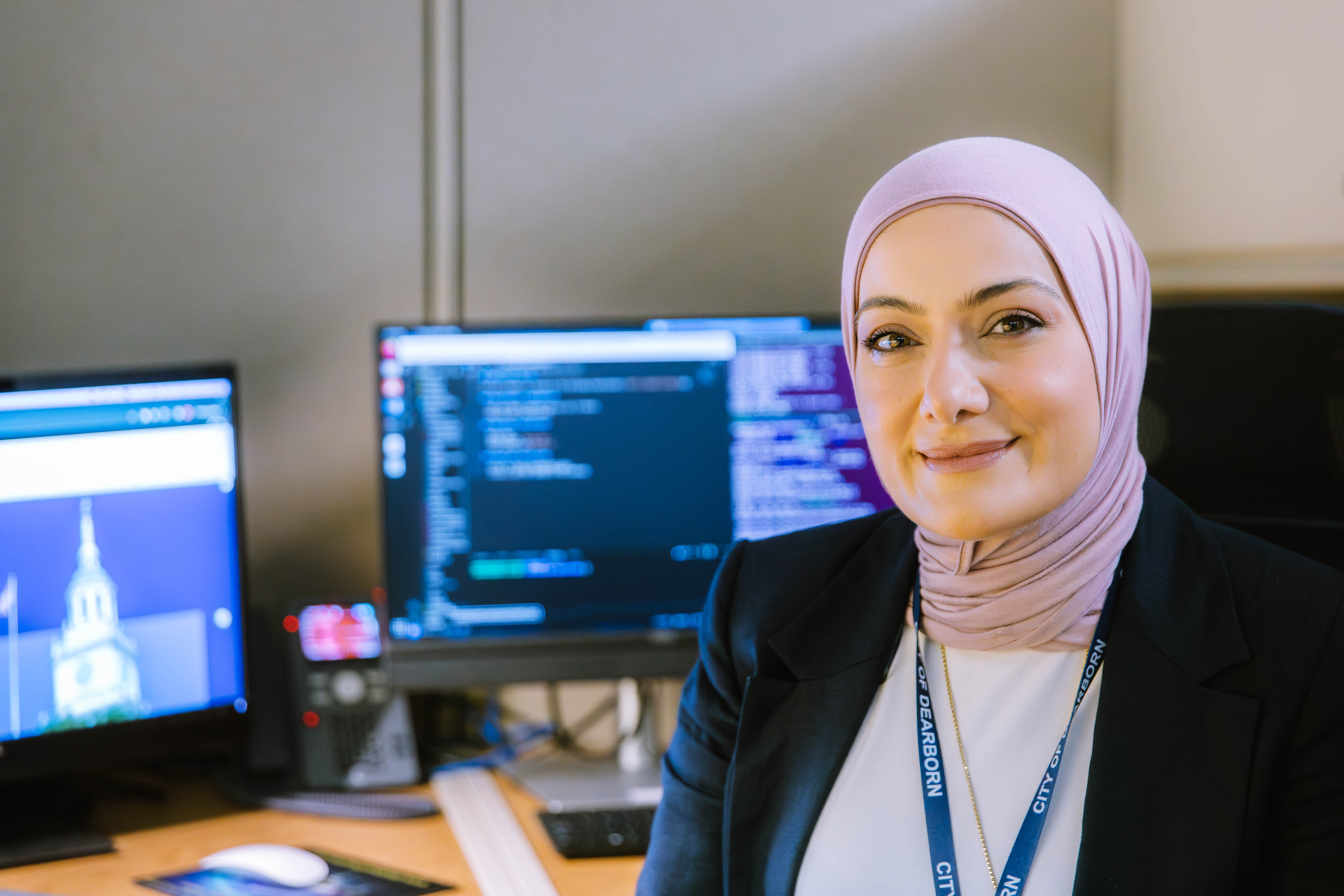 IT Developer Zeinab Sabra 