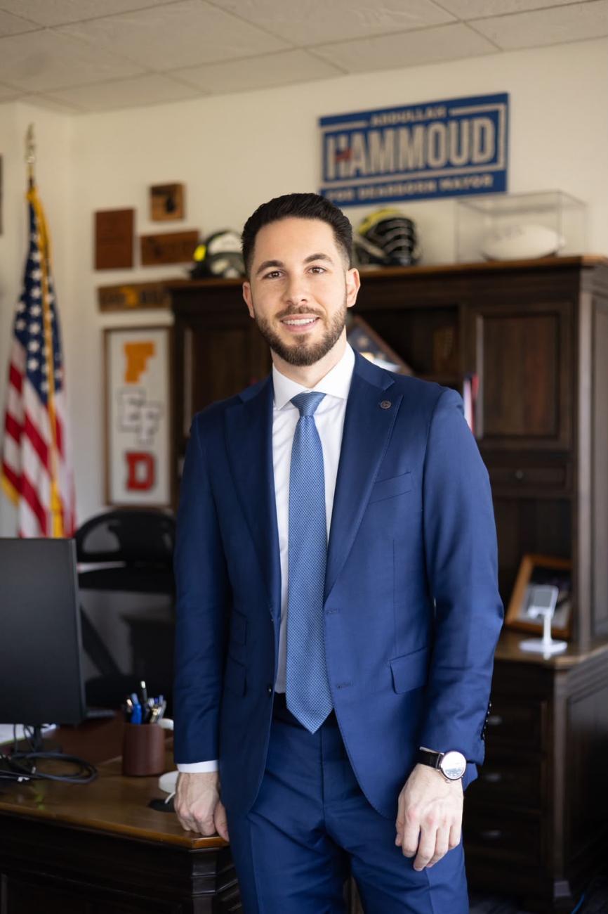 Mayor Hammoud Photo, Standing
