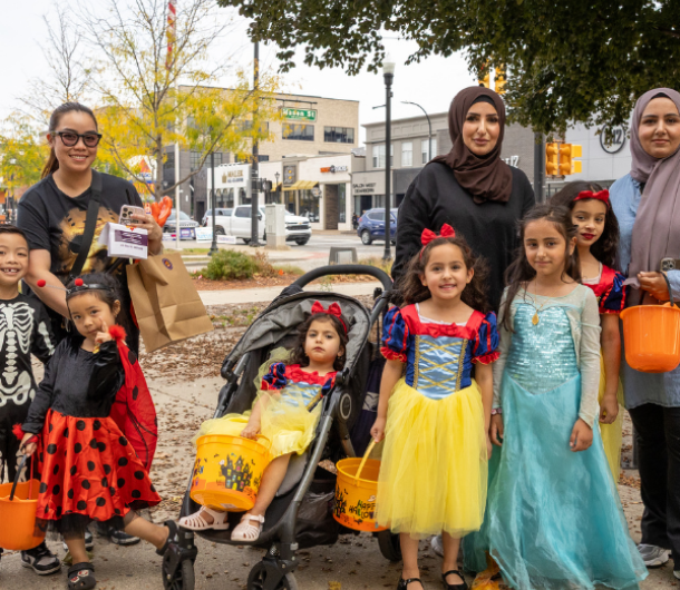 DDA Fall Photo 3 - Trick or Treat